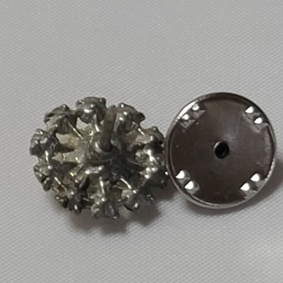 Vintage Rhinestone Clear Cluster Brooch Pin - Picture 4 of 8